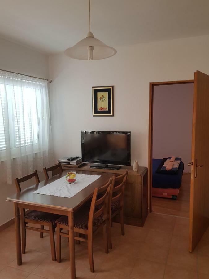 Apartment Nera Ledenice Buitenkant foto